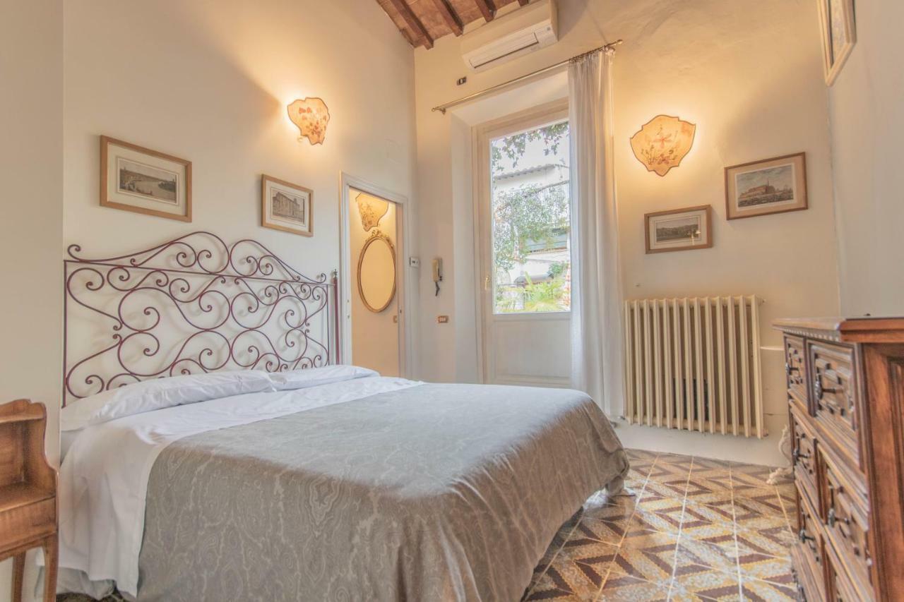 Relais & Maison Grand Tour Bed & Breakfast Florence Exterior photo